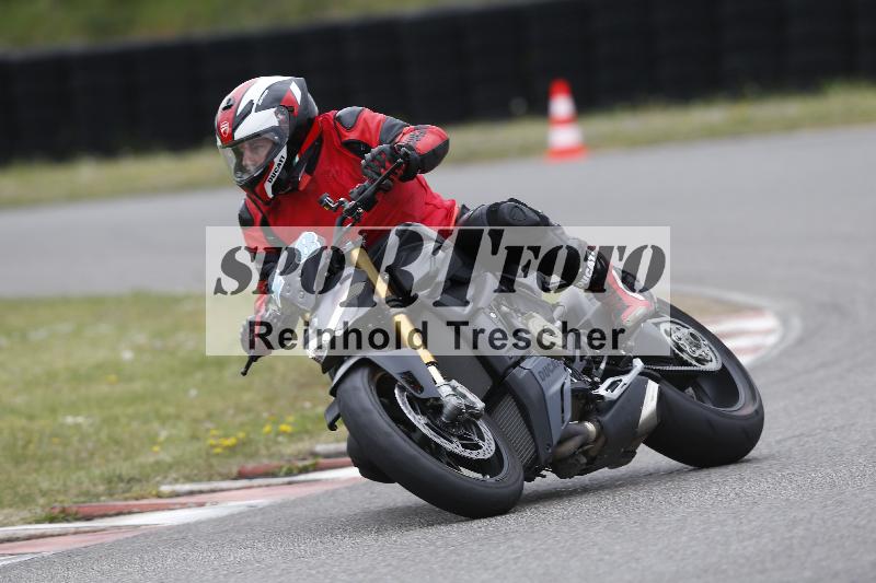 /Archiv-2025/04 13.04.2025 Get Faster Caremotion ADR/Gruppe gruen/28